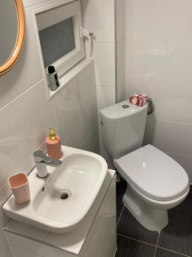 Stern Unterkunft Bis Zu 9 Betten Verfuegbar Bremen Bagian luar foto