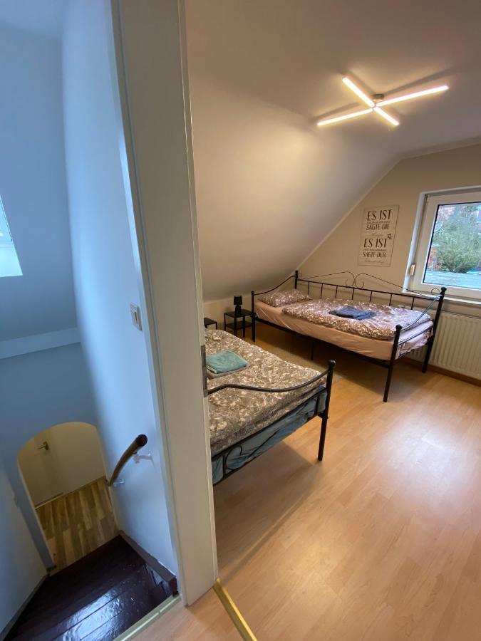 Stern Unterkunft Bis Zu 9 Betten Verfuegbar Bremen Bagian luar foto